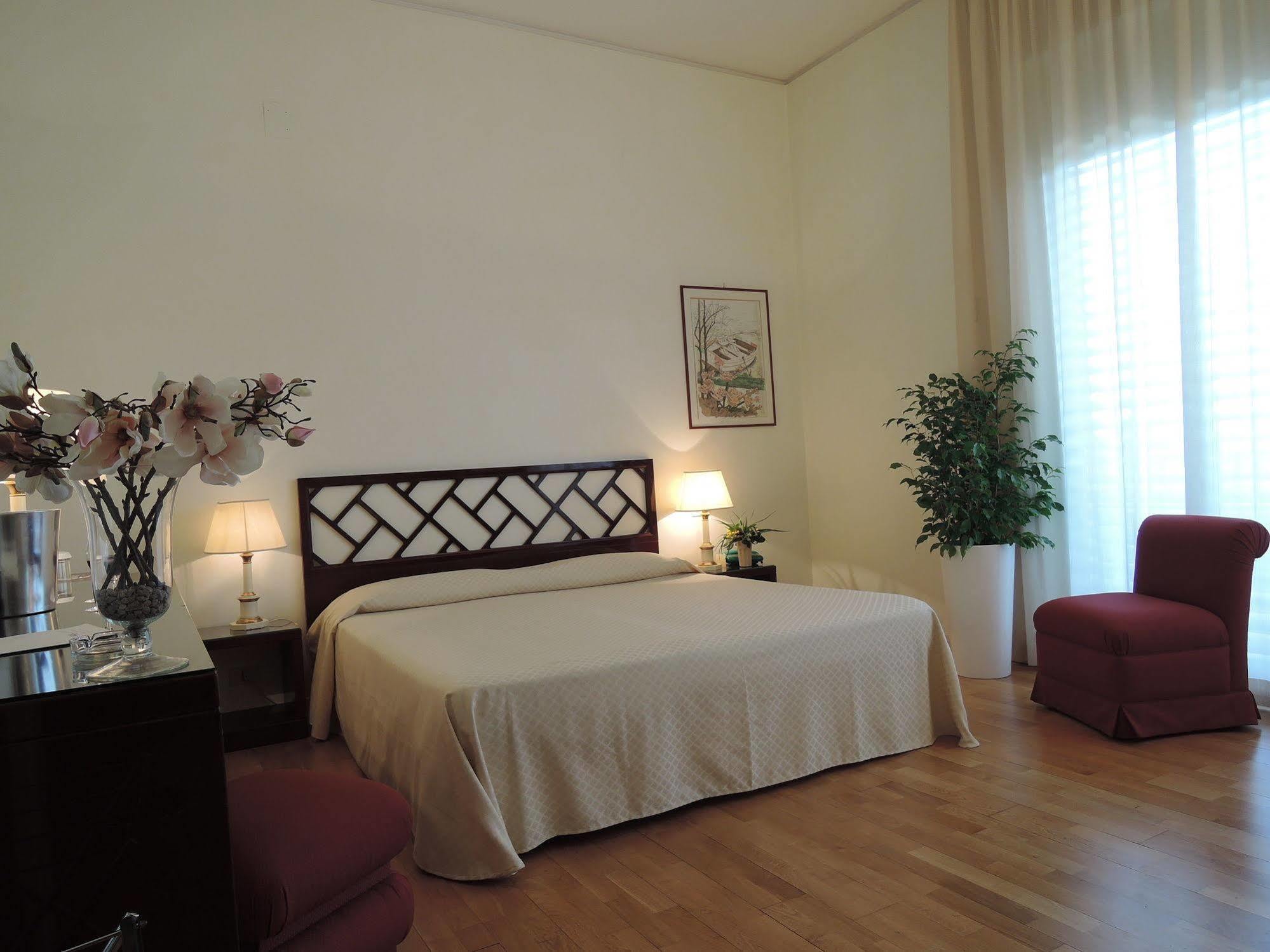 Villa Calipso Mondello Exterior photo